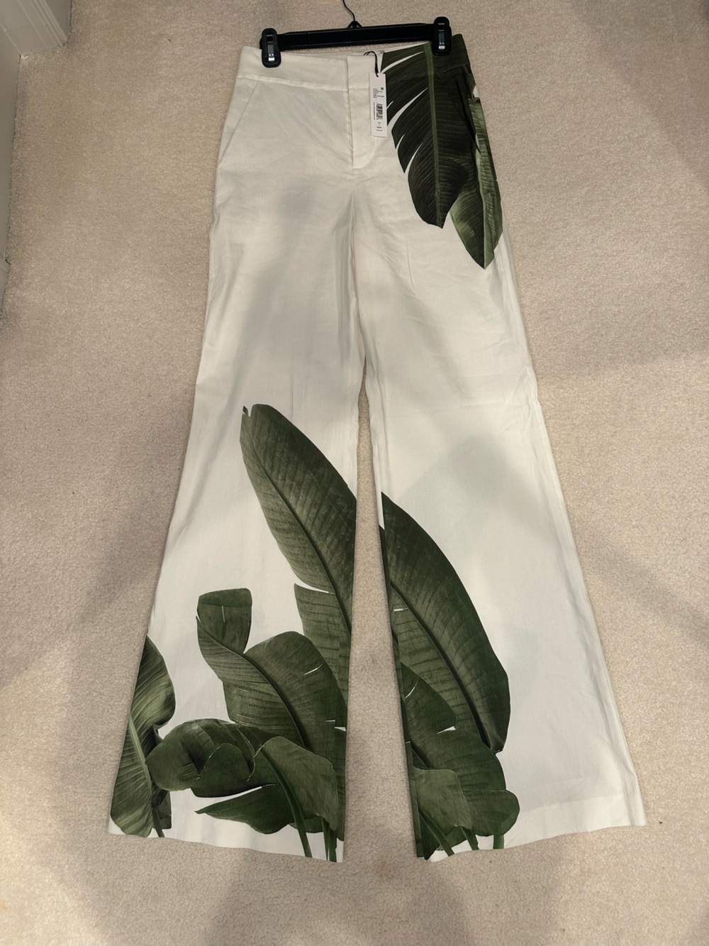 Alice and Olivia brand new pants!